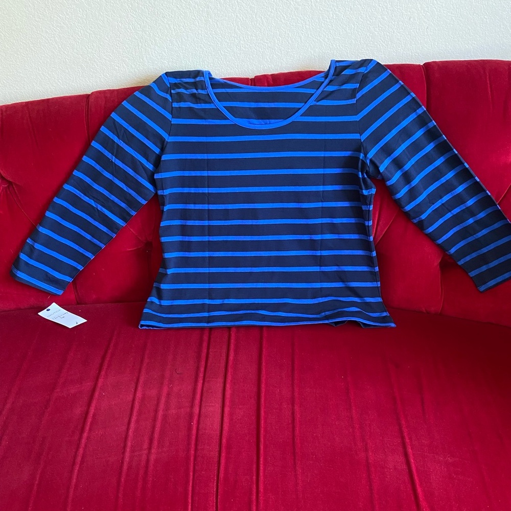 Women’s Nautica Blue and Black Striped XXL Top - New